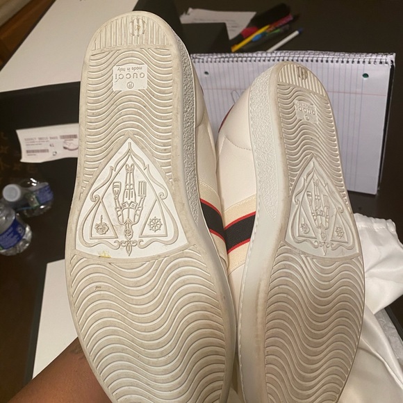 Gucci - Picture 2 of 3